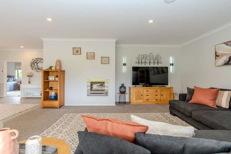 Photo of property in 244 Waimate North Road, Kerikeri, 0293