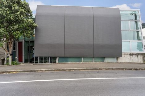 Photo of property in 3b Salmont Place, Kelburn, Wellington, 6012