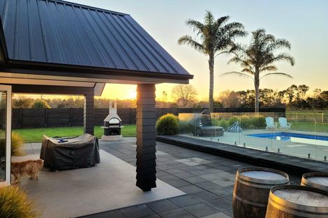 Photo of property in 298 Marshmeadow Road, Newstead, Hamilton, 3286