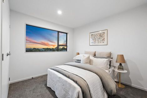 Photo of property in 4d Fowler Street, Northcote, Auckland, 0627