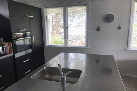 Photo of property in 1 Dorset Street, Opunake, 4616