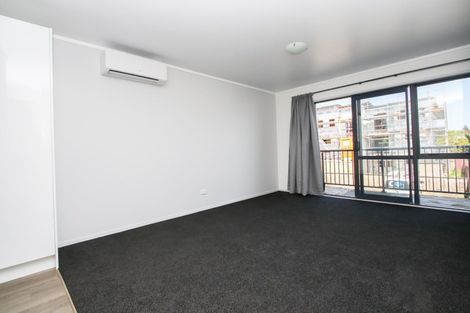 Photo of property in 4/200 Old Farm Road, Hamilton East, Hamilton, 3216