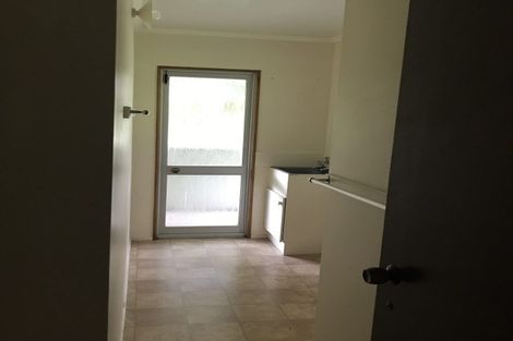 Photo of property in 22 Shortland Street, Regent, Whangarei, 0112