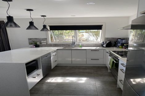 Photo of property in 17 Pacific View, Whitby, Porirua, 5024