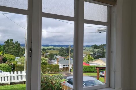 Photo of property in 36 Karaka Street, Helensville, 0800