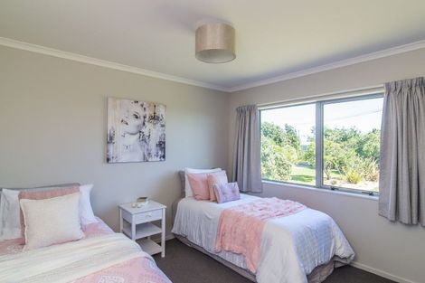 Photo of property in 355 Te Horo Beach Road, Te Horo Beach, Otaki, 5581