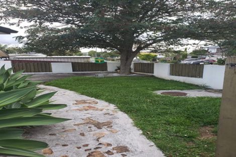 Photo of property in 29 Wycherley Drive, Bucklands Beach, Auckland, 2014