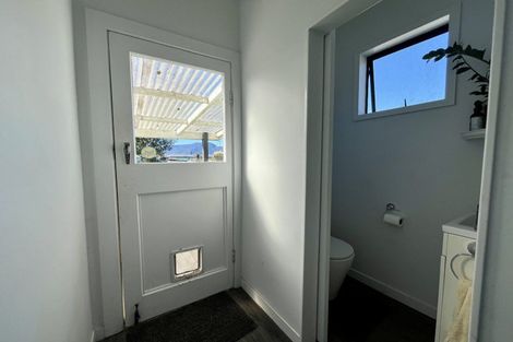 Photo of property in 9 Menzies Street, Westport, 7825