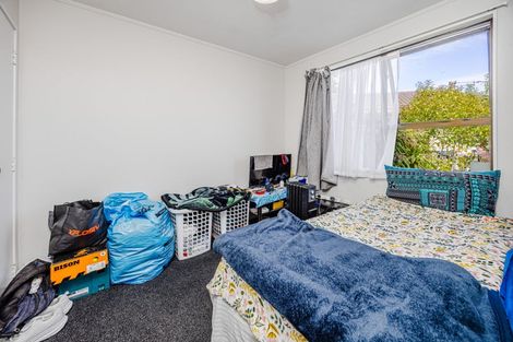 Photo of property in 1/22 Silver Creek Road, Weymouth, Auckland, 2103