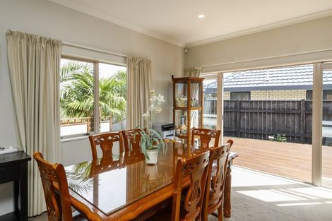 Photo of property in 116 Ruapehu Drive, Fitzherbert, Palmerston North, 4410