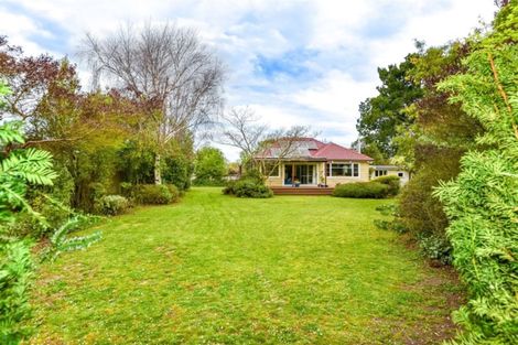Photo of property in 57 Searells Road, Strowan, Christchurch, 8052