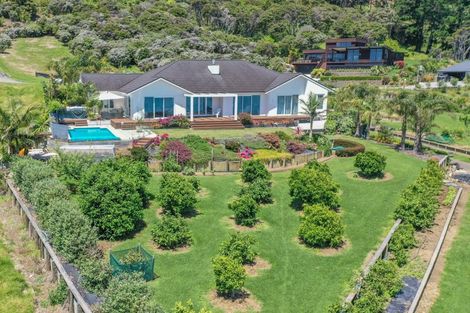 Photo of property in 11 Ngarimu Heights Row, Ngarimu Bay, Thames, 3575