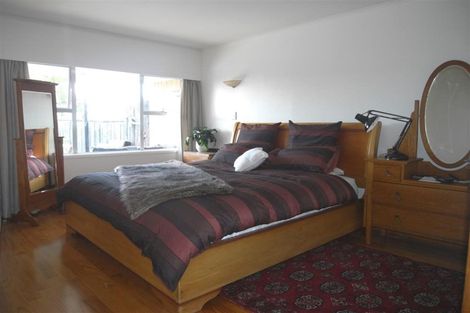 Photo of property in 2/5 Powell Street, Avondale, Auckland, 1026