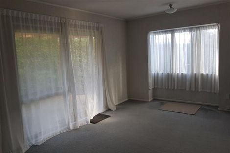 Photo of property in 1/6 Holman Road, Te Atatu Peninsula, Auckland, 0610
