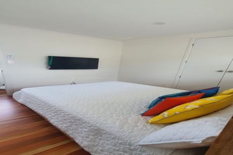 Photo of property in 55 Coronation Road, Hillcrest, Auckland, 0627