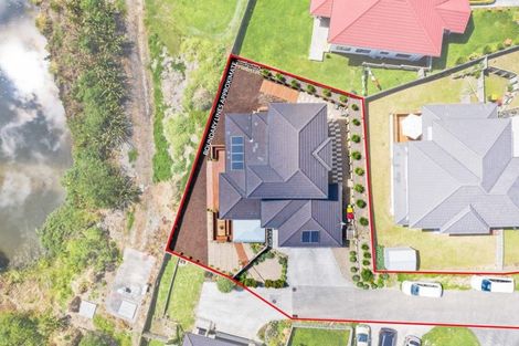 Photo of property in 121 Keri Vista Rise, Papakura, 2110