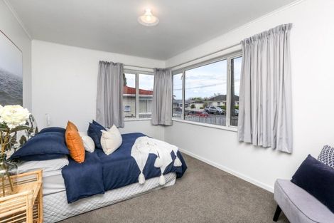 Photo of property in 141 Tukapa Street, Westown, New Plymouth, 4310