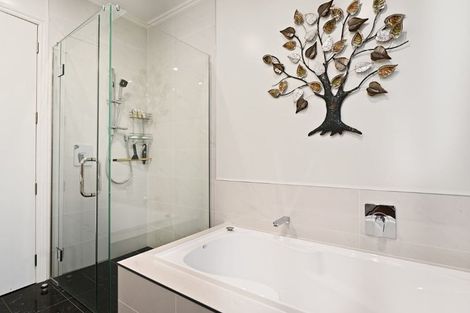 Photo of property in 7 Shillingford Boulevard, Rolleston, 7615