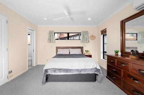 Photo of property in 22 Dorchester Place, Nawton, Hamilton, 3200