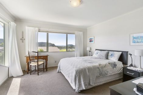 Photo of property in 117 Bruce Wallace Place, Whangamata, 3620