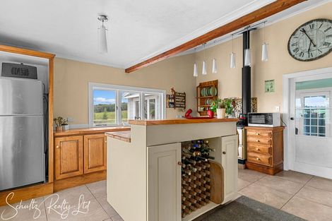 Photo of property in 24a Waterview Crescent, Kaiwaka, 0573