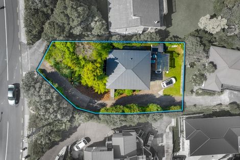 Photo of property in 26b Wade River Road, Stanmore Bay, Whangaparaoa, 0932