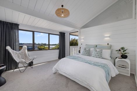 Photo of property in 10 Lindoch Avenue, Te Puna, Tauranga, 3174