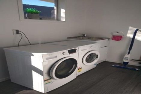 Photo of property in 2/57a Beachville Road, Redcliffs, Christchurch, 8081