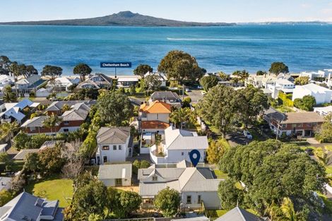 Photo of property in 5 Matai Road, Devonport, Auckland, 0624