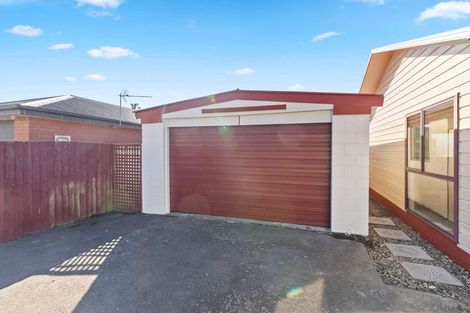 Photo of property in 26 Fenchurch Street, Northcote, Christchurch, 8052