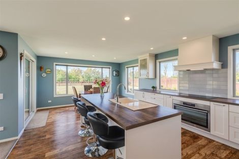 Photo of property in 1378 Poyntzs Road, West Eyreton, Rangiora, 7475