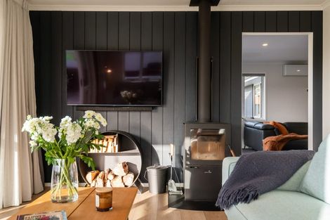 Photo of property in 9 Awatiro Drive, Kaukapakapa, 0871