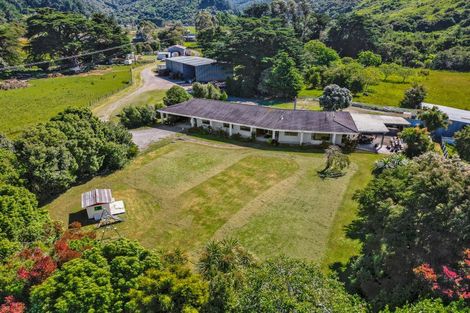 Photo of property in 5527 Masterton Castlepoint Road, Tinui, Masterton, 5889