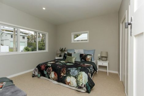Photo of property in 125 Pendarves Street, New Plymouth, 4312