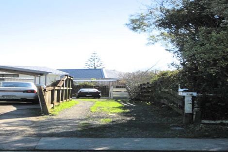 Photo of property in 1/11 President Avenue, Papakura, 2110