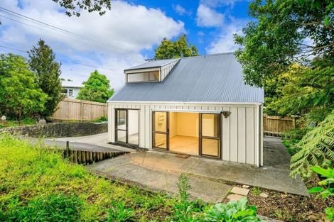Photo of property in 2/25a Balmain Road, Birkenhead, Auckland, 0626