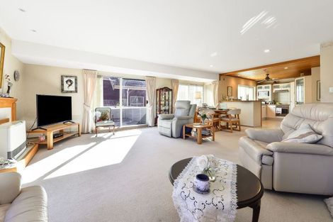 Photo of property in 68 Memorial Drive, Hamilton East, Hamilton, 3216