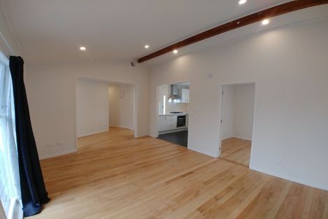 Photo of property in 89 Lauderdale Road, Birkdale, Auckland, 0626