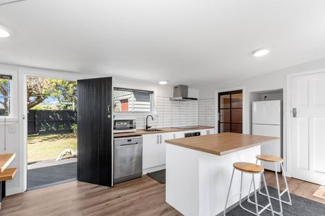 Photo of property in 290 Pine Avenue, South New Brighton, Christchurch, 8062