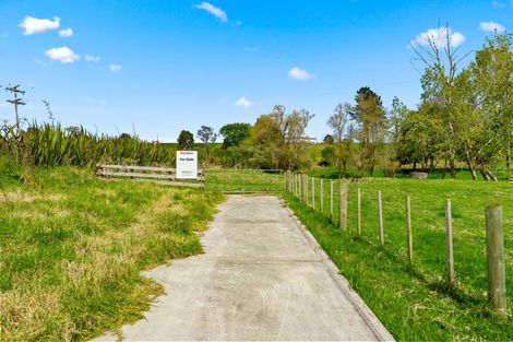 Photo of property in 50 Oneriri Road, Kaiwaka, 0573