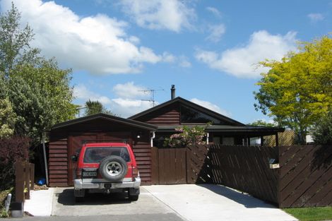 Photo of property in 15 Martyn Street, Rangiora, 7400