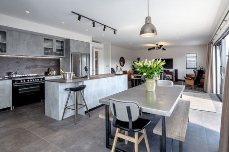 Photo of property in 16 Plains Avenue, Masterton, 5810