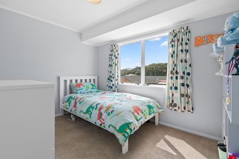 Photo of property in 7 Rarahu Place, The Gardens, Auckland, 2105