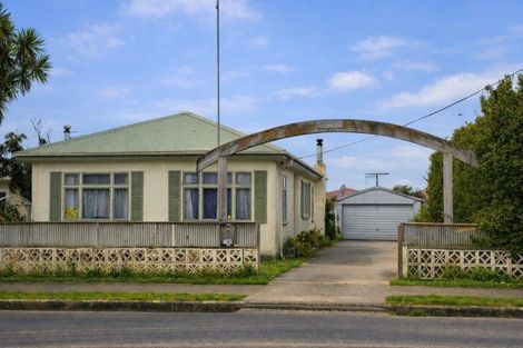 Photo of property in 8 Hannan Street, Levin, 5510