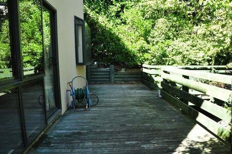 Photo of property in 1/130 Mount Pleasant, Mount Pleasant, Christchurch, 8081