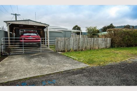 Photo of property in 5 Martin Place, Ohakune, 4625