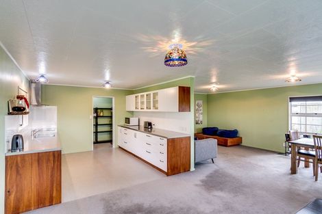 Photo of property in 55 Watchman Road, Westshore, Napier, 4110