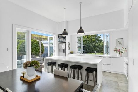 Photo of property in 13 Venice Street, Martinborough, 5711