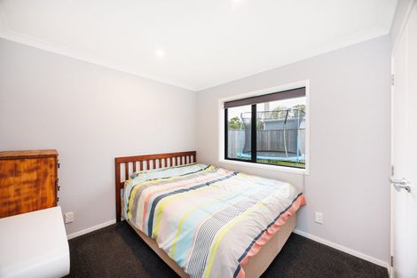 Photo of property in 8 Butler Place, Fitzherbert, Palmerston North, 4410
