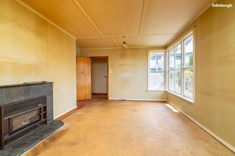 Photo of property in 7 Hanlon Street, Halfway Bush, Dunedin, 9010
